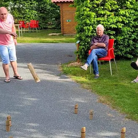 A - Terrasse Et Salon De Jardin - Api-1-52-363