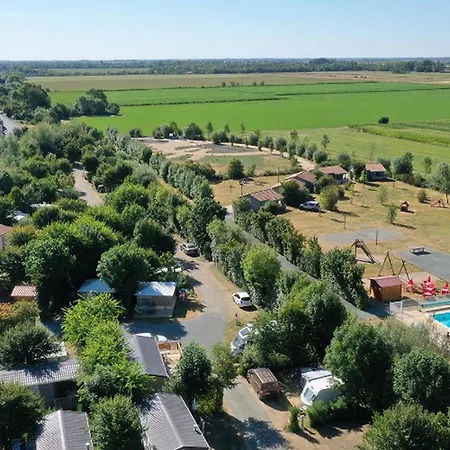 Kemping A - Terrasse Et Salon De Jardin - Api-1-52-363